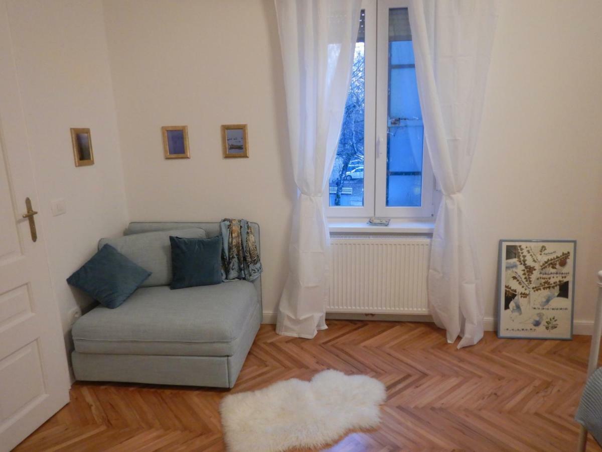 Poet'S Residence Ljubljana Luaran gambar
